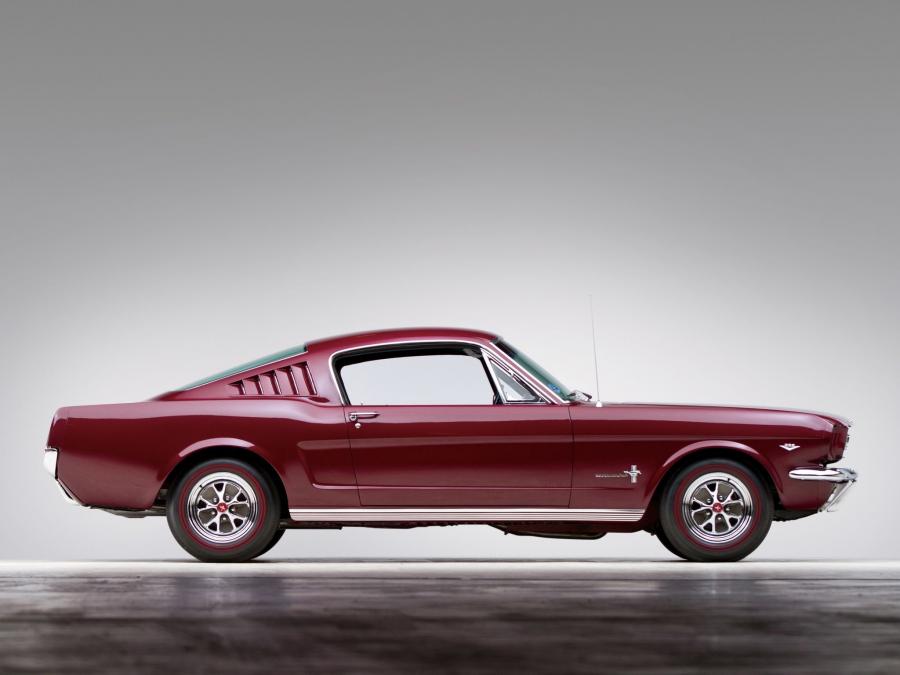  Ford Mustang Fastback 1965 года  (фото 31 из 52)